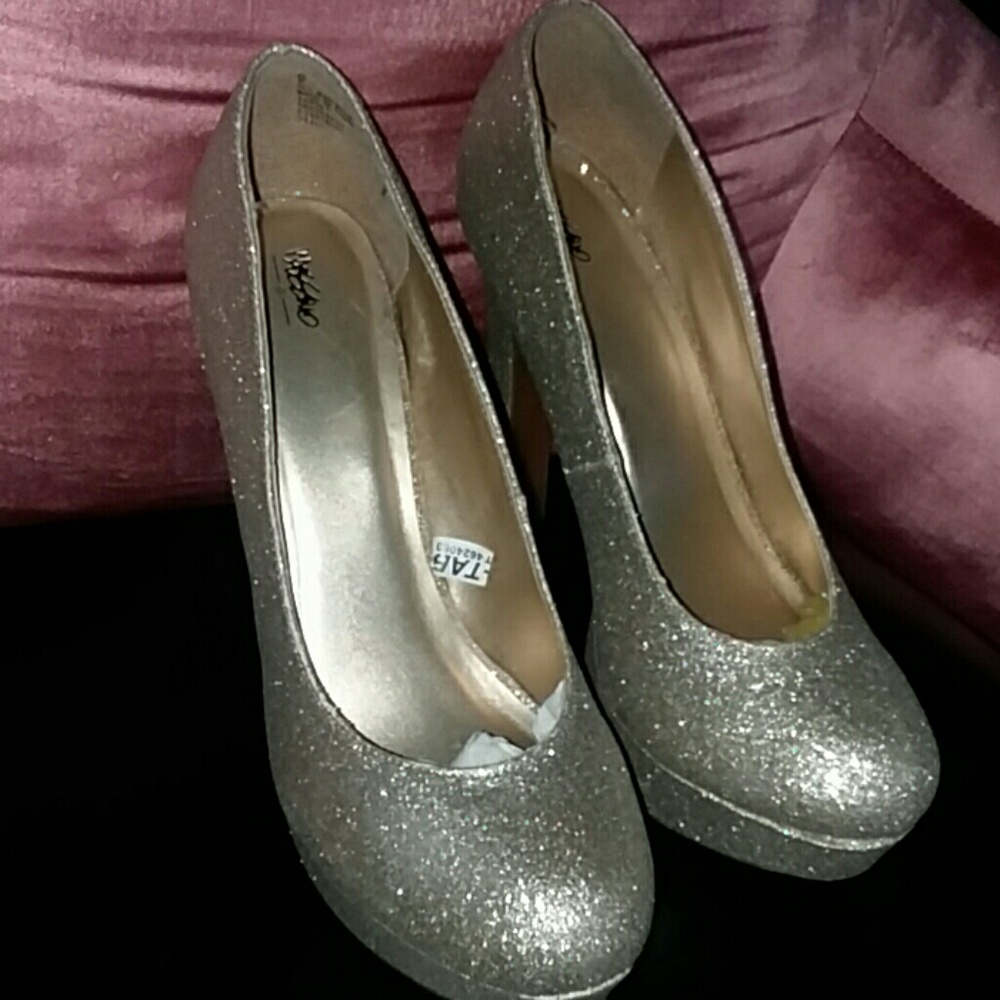 shoes pumps